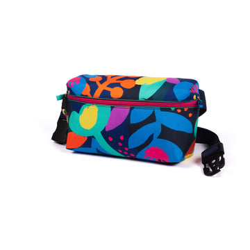 Flowers with bright spots MAXI Waistbag