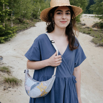 Geantă crossbody mini Luna Trandafiri dechiși